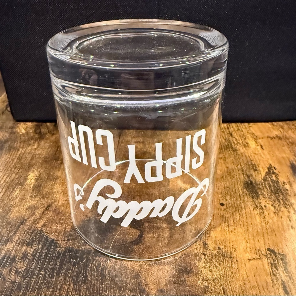 Daddy's Sippy Cup Rocks Glass - Picture 4 of 5